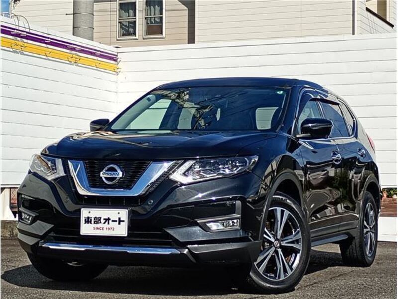 X-TRAIL