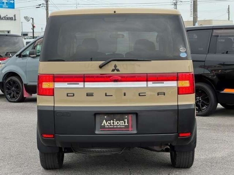 DELICA D5