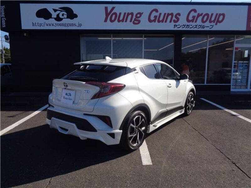 C-HR
