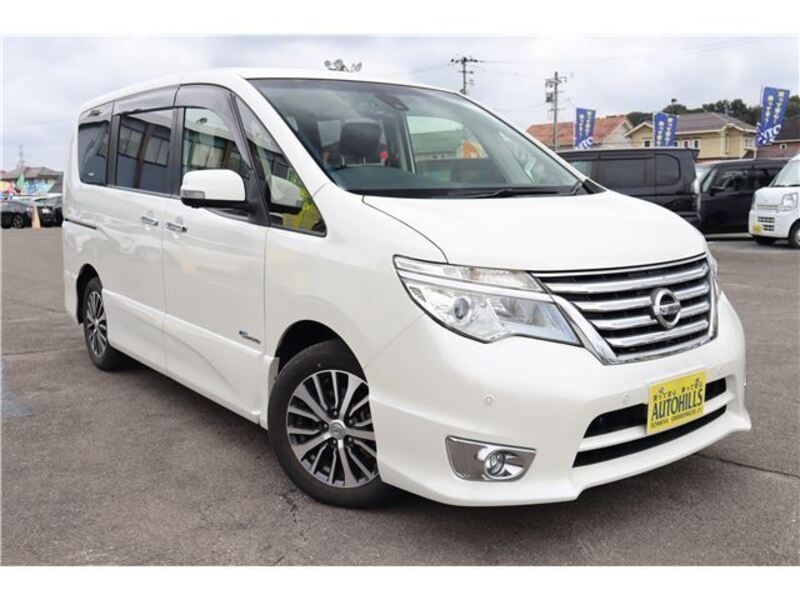 NISSAN SERENA