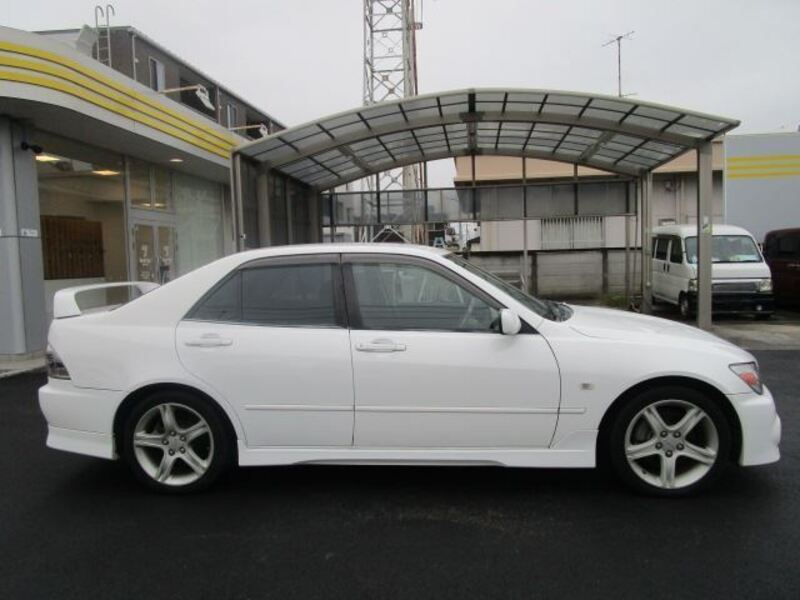 ALTEZZA