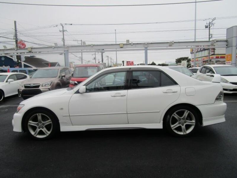ALTEZZA