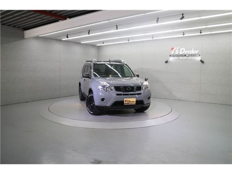 X-TRAIL