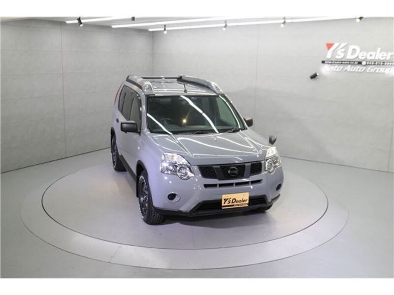X-TRAIL