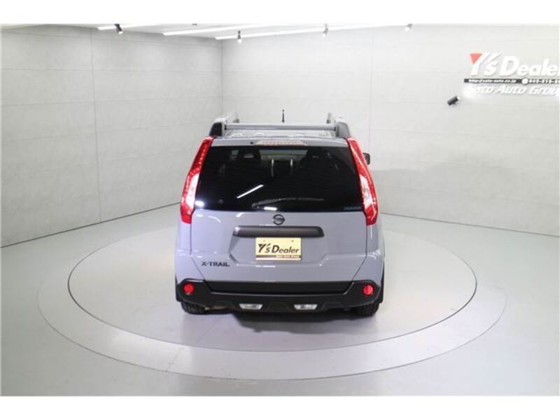 X-TRAIL