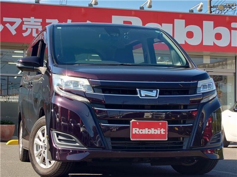 TOYOTA NOAH