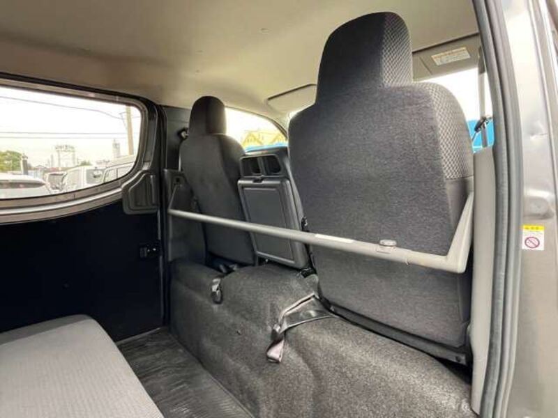 NV350 CARAVAN