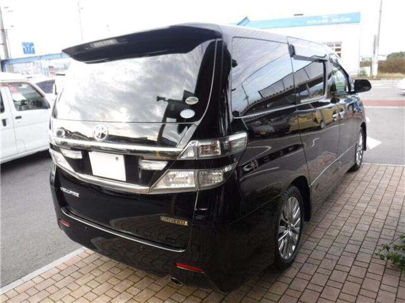 VELLFIRE