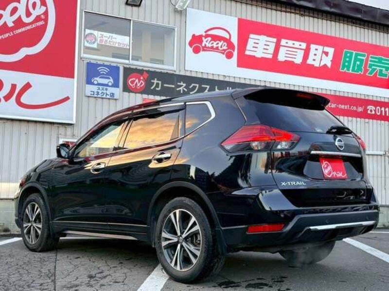 X-TRAIL