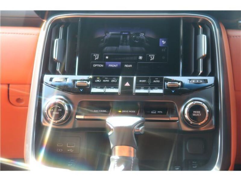 LX
