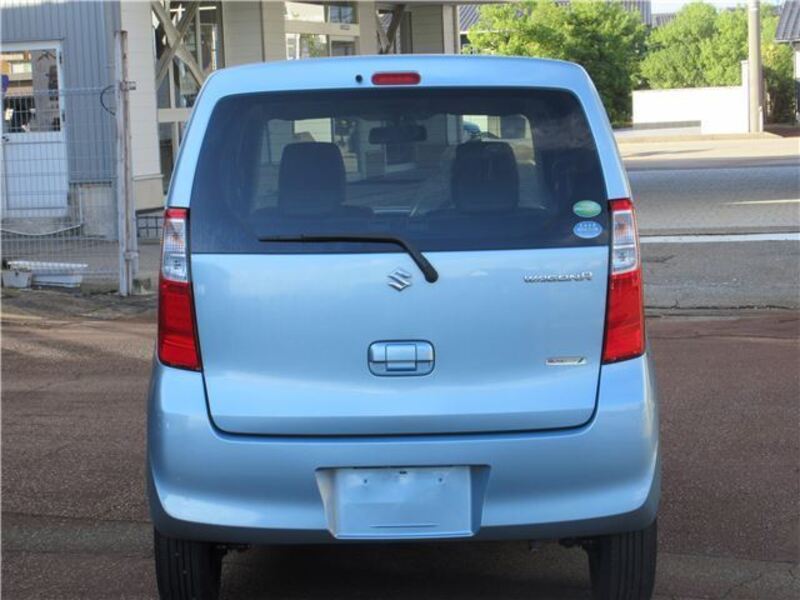 WAGON R
