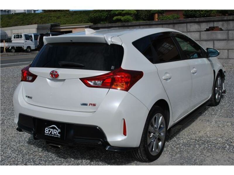 AURIS
