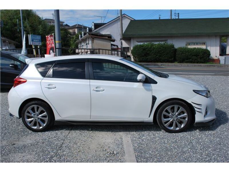 AURIS