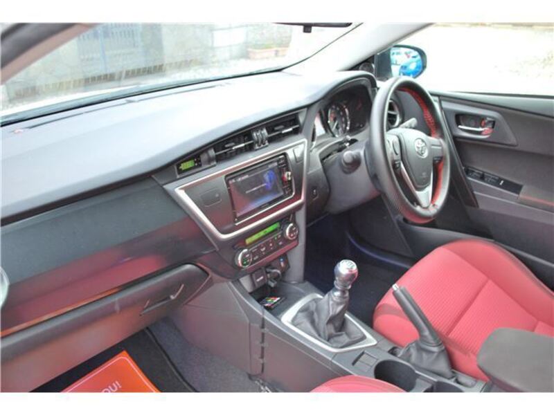 AURIS