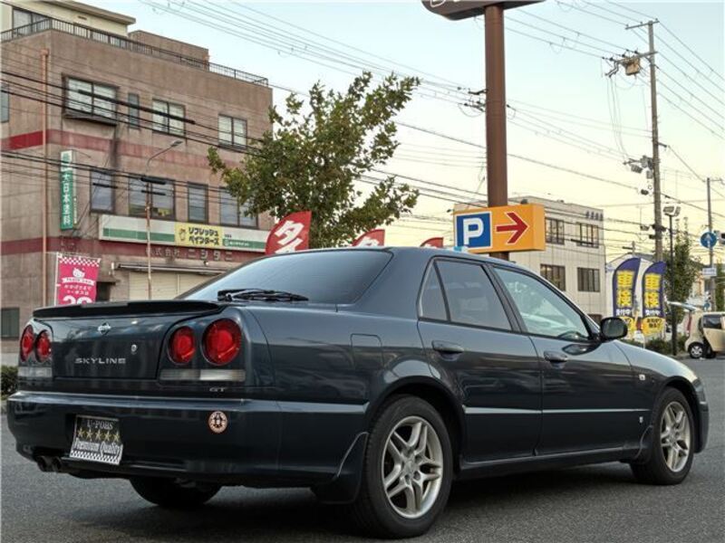 SKYLINE