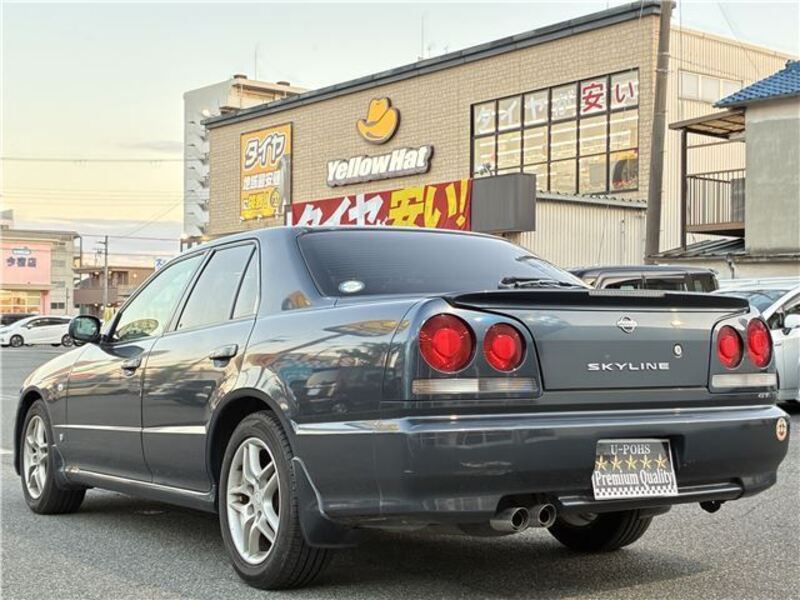 SKYLINE