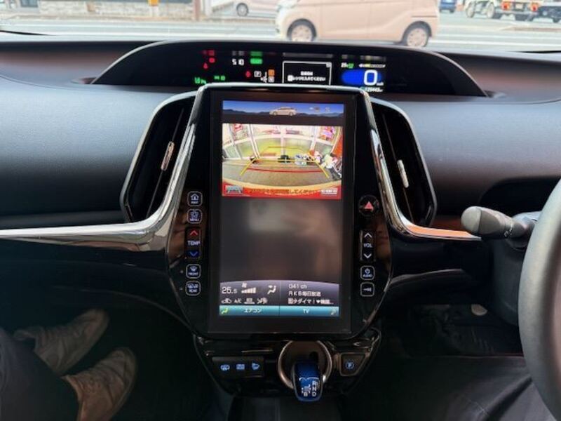 PRIUS PHV