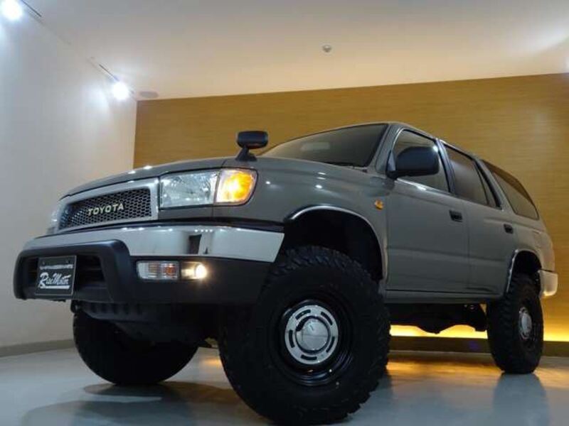HILUX SURF