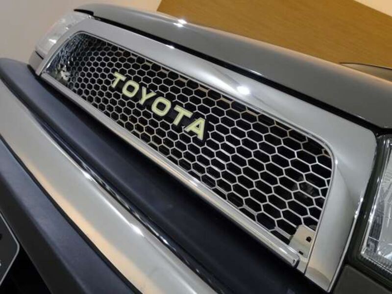 HILUX SURF