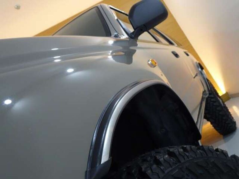 HILUX SURF