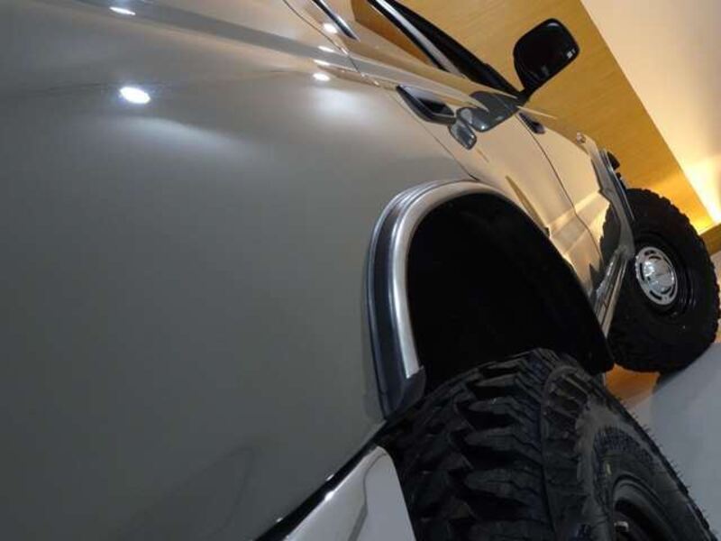 HILUX SURF