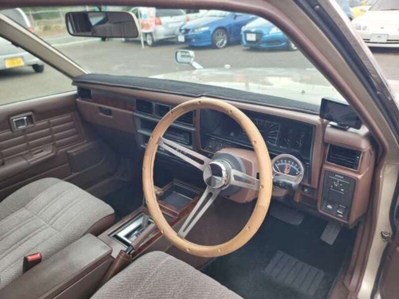 GLORIA WAGON
