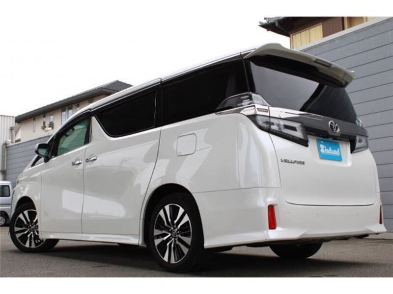 VELLFIRE