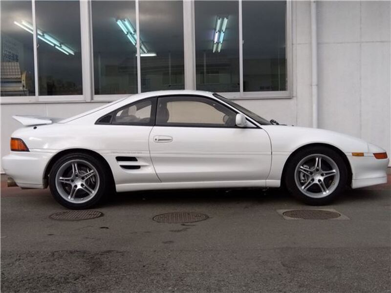 MR2