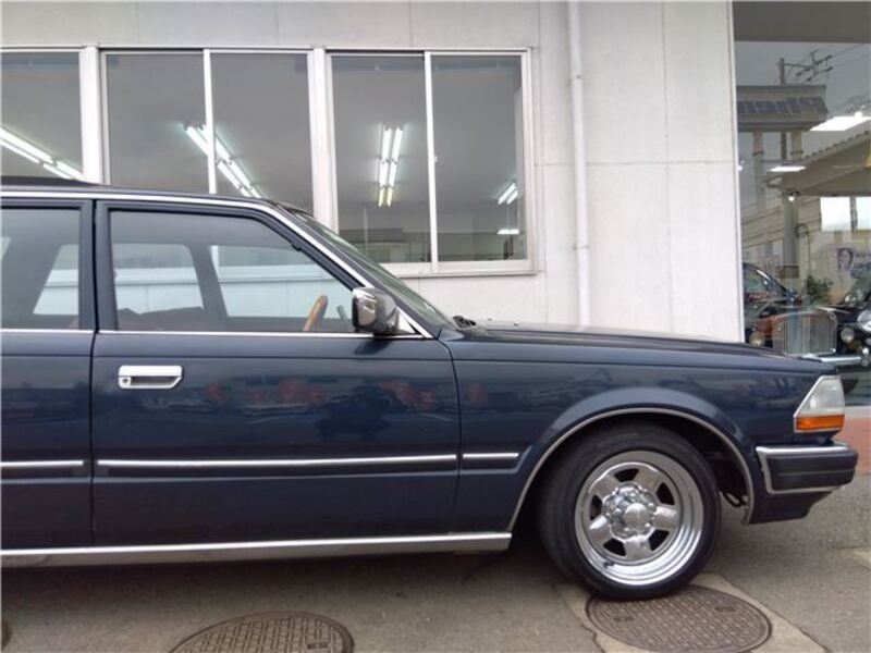 GLORIA WAGON