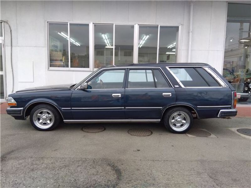GLORIA WAGON