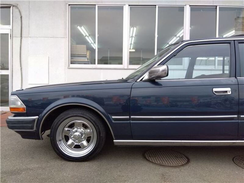 GLORIA WAGON