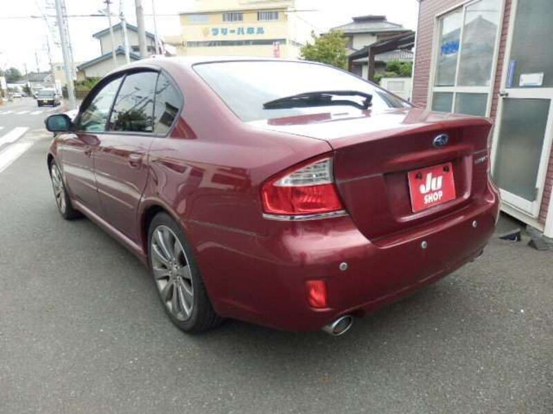 LEGACY B4