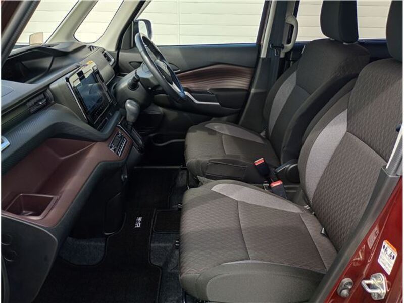 DELICA D2