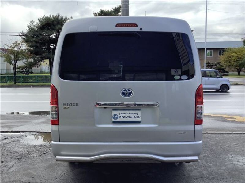 HIACE