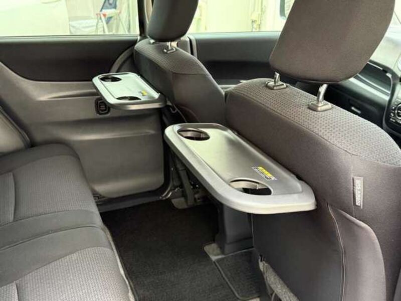DELICA D2