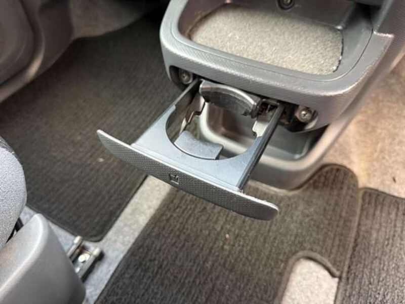 DELICA D2