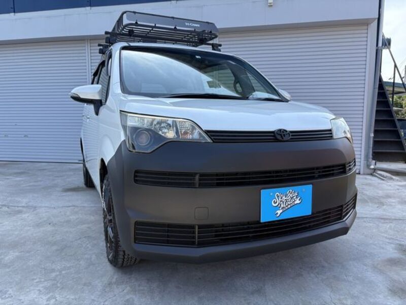 TOYOTA SPADE