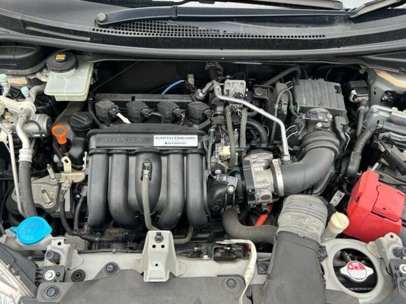 FIT HYBRID