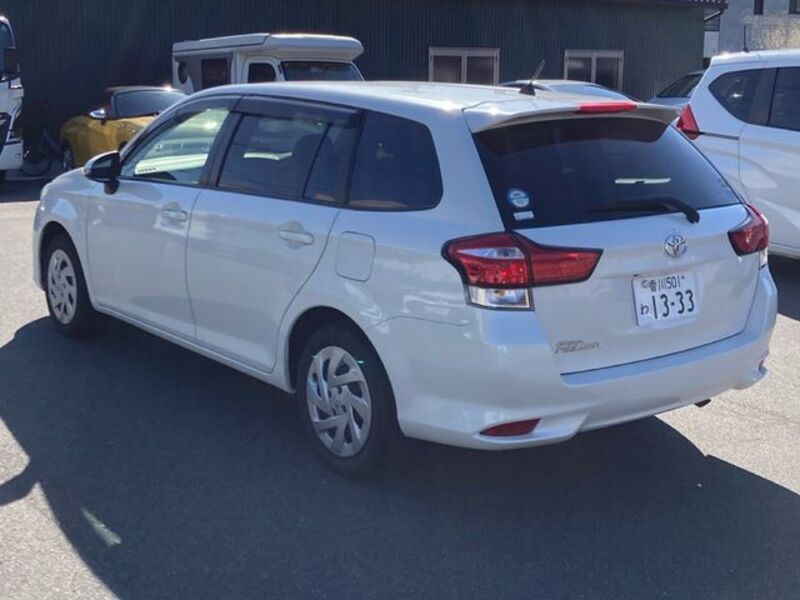 COROLLA FIELDER
