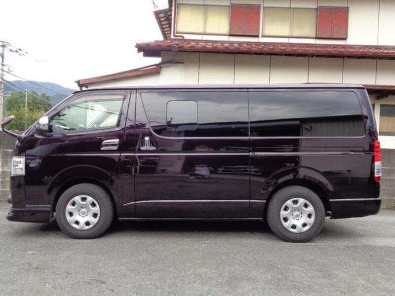 HIACE VAN