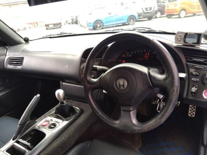 S2000