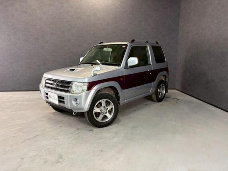 PAJERO MINI