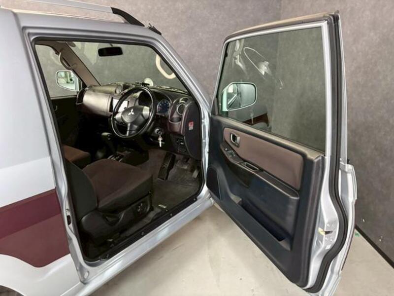 PAJERO MINI