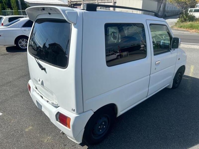 WAGON R