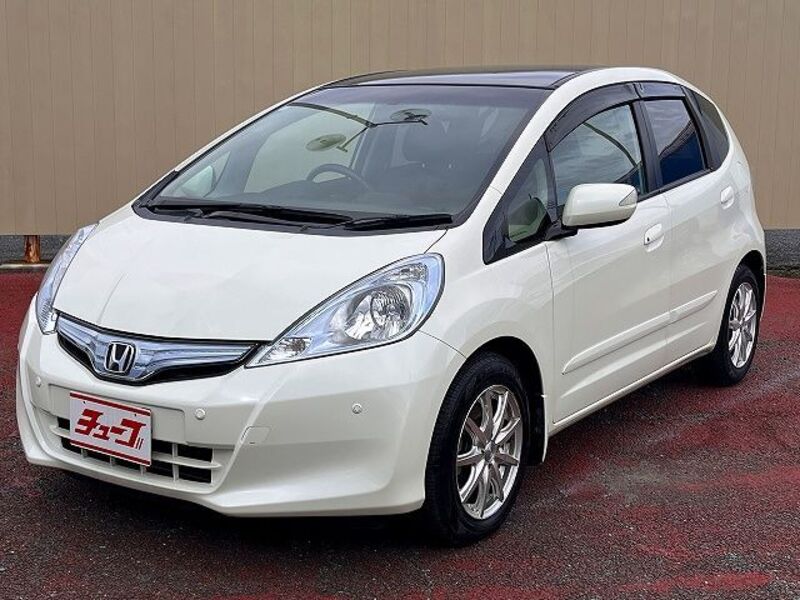 FIT HYBRID-0