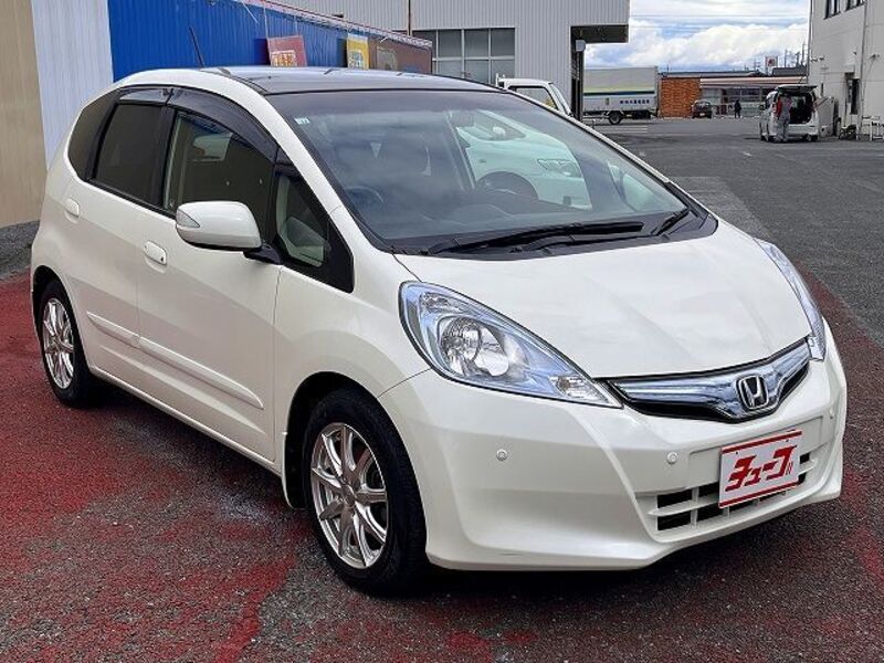 FIT HYBRID
