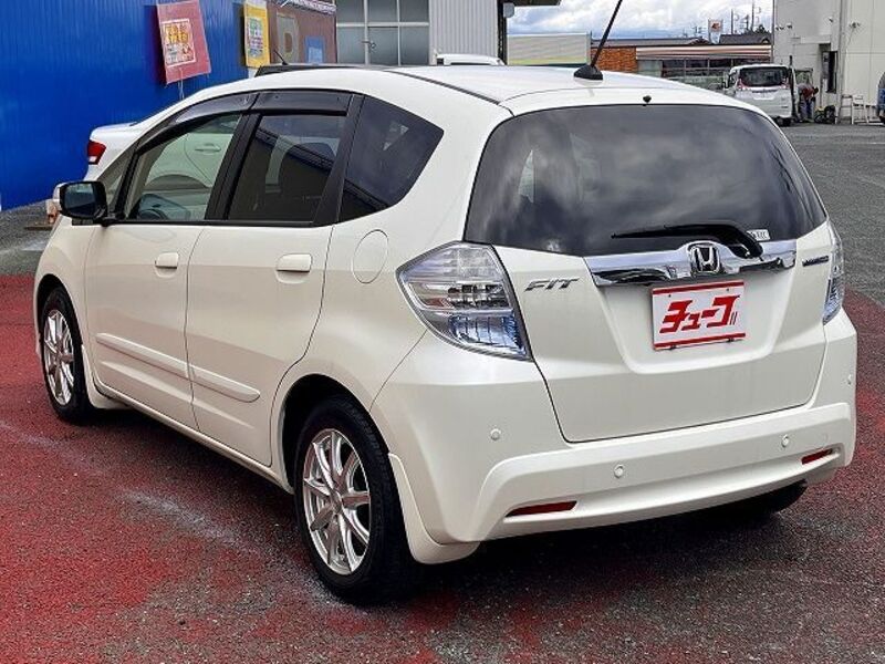 FIT HYBRID