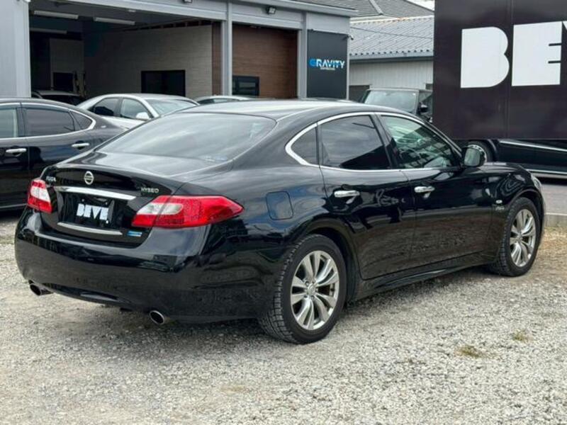 FUGA HYBRID
