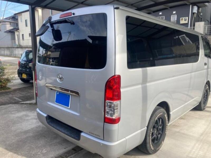 HIACE VAN