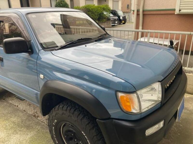 HILUX SURF
